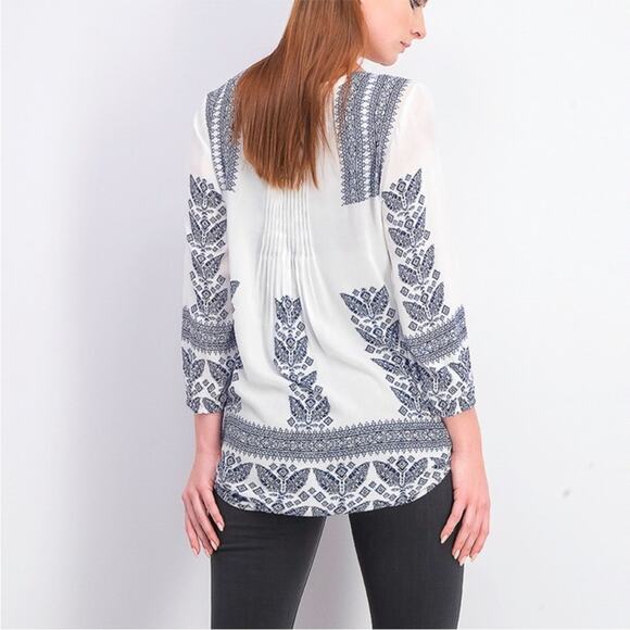 Pale Sky White Amely Split Neck Blouse Sz M - Picture 10 of 12